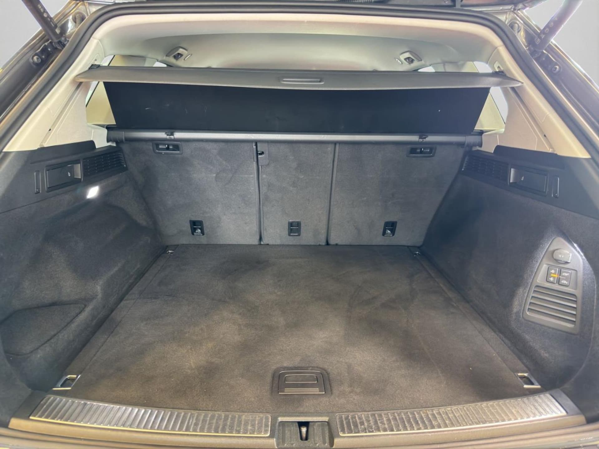 Volkswagen Touareg Elegance