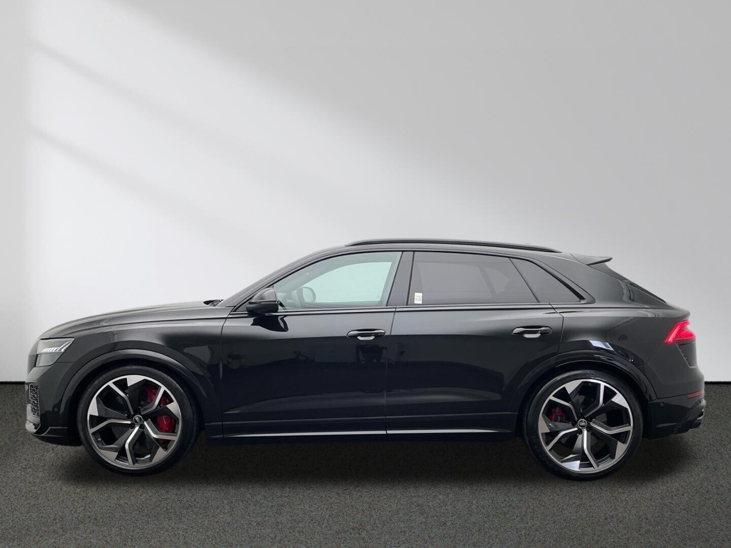 Image about Audi RS Q8 TFSI quattro tiptronic