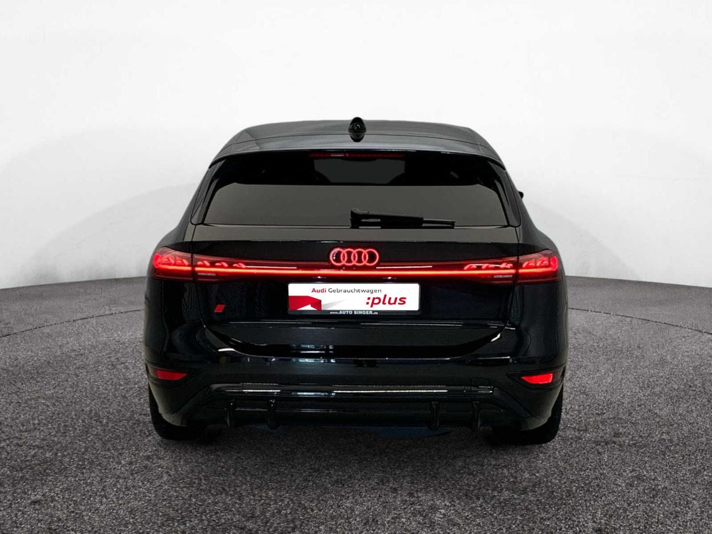 Bild über Audi S6 Avant e-tron e-tron quattro - für weitere Informationen kontaktieren Sie den Audi Partner