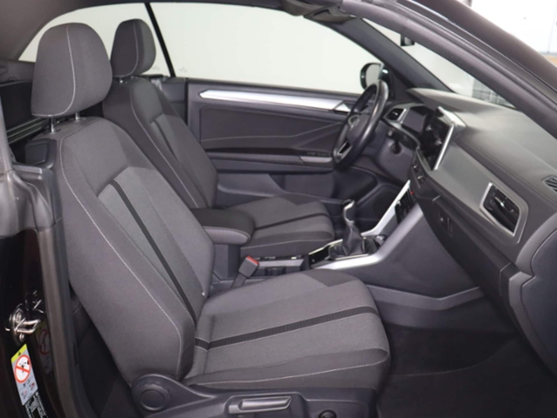 Volkswagen T-Roc Cabriolet Style