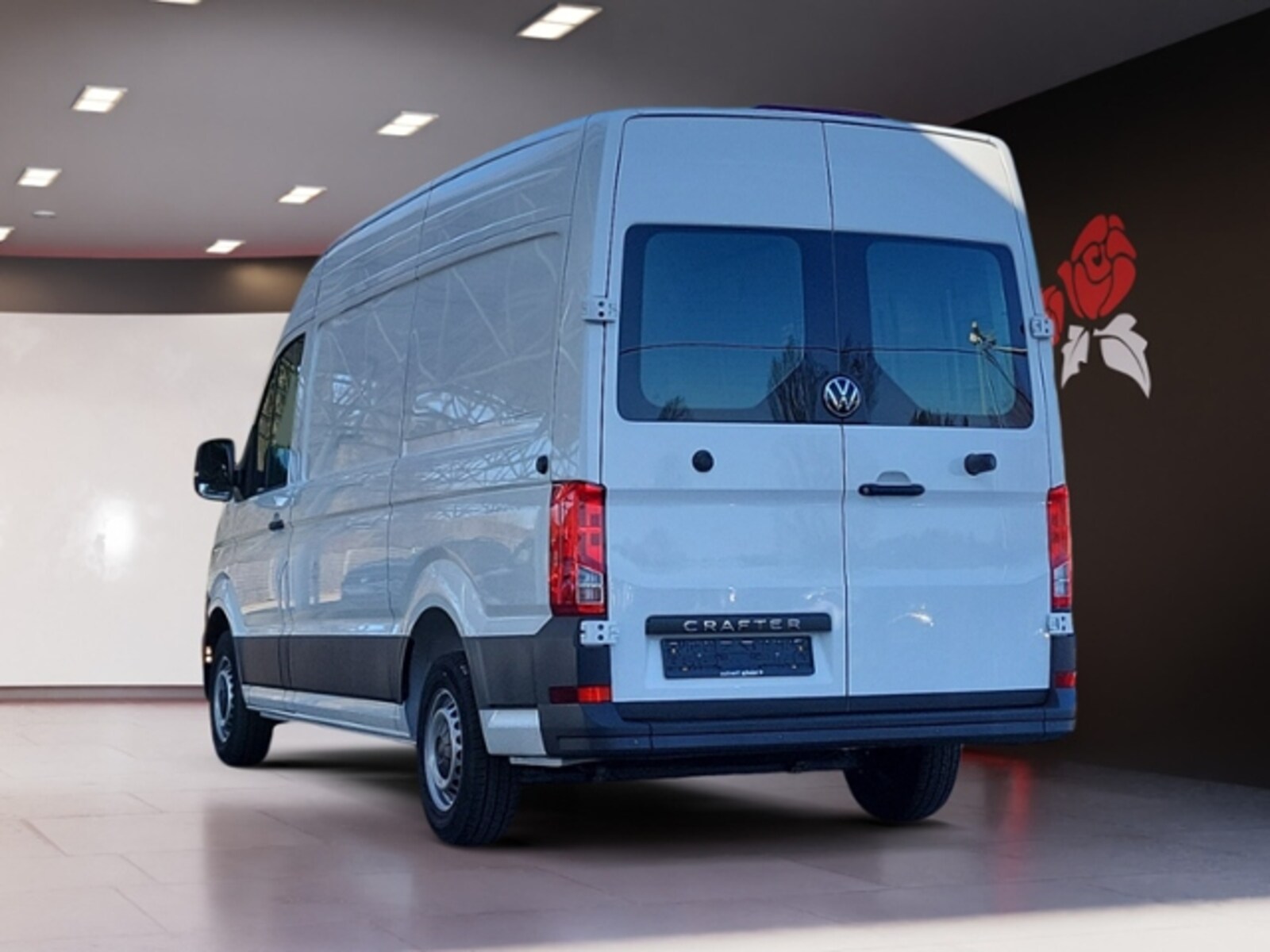Volkswagen Crafter Kasten mittlerer Radstand – Bild 4