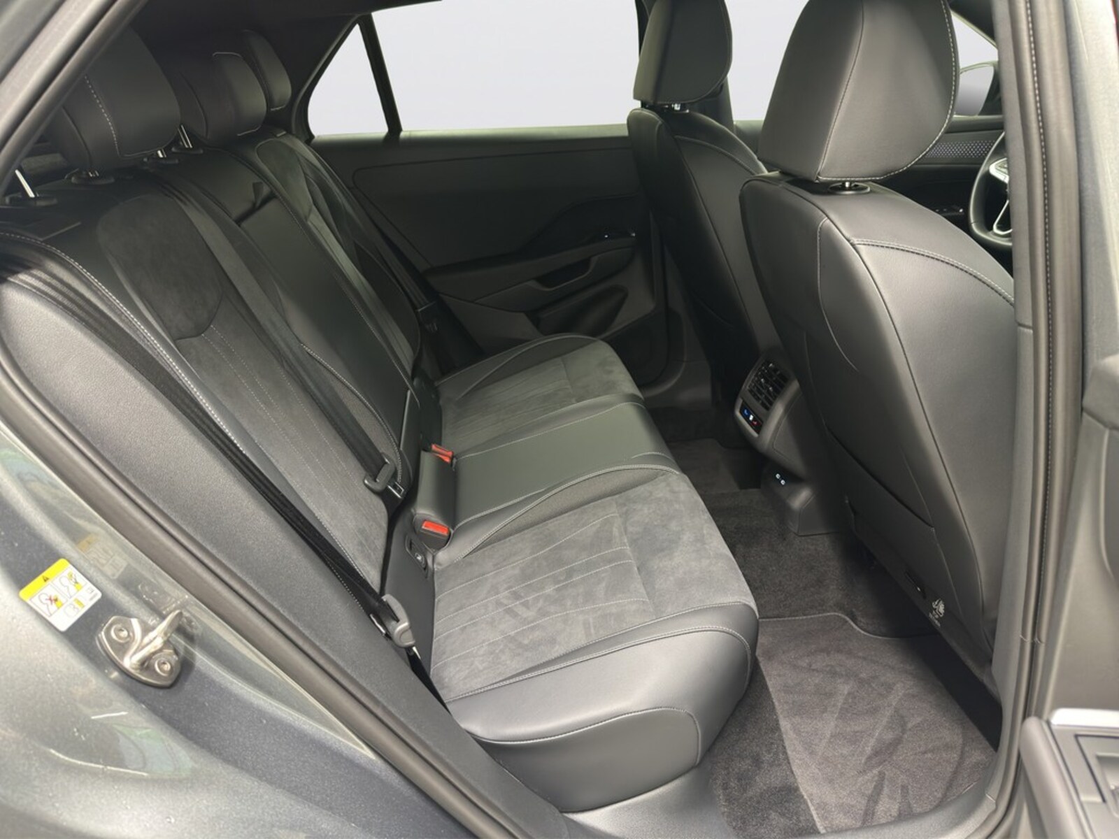 Volkswagen T-Roc – Bild 16