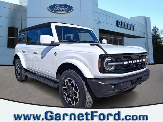 2024 Ford Bronco 4-Door Outer Banks