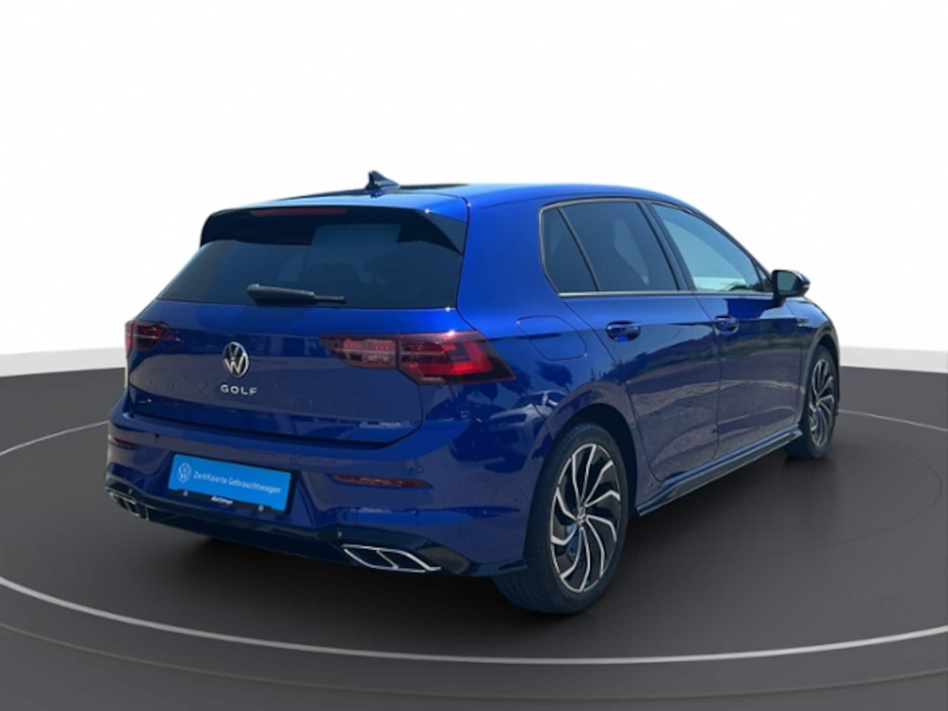 Volkswagen Golf R-Line