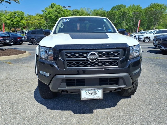 2024 Nissan Frontier