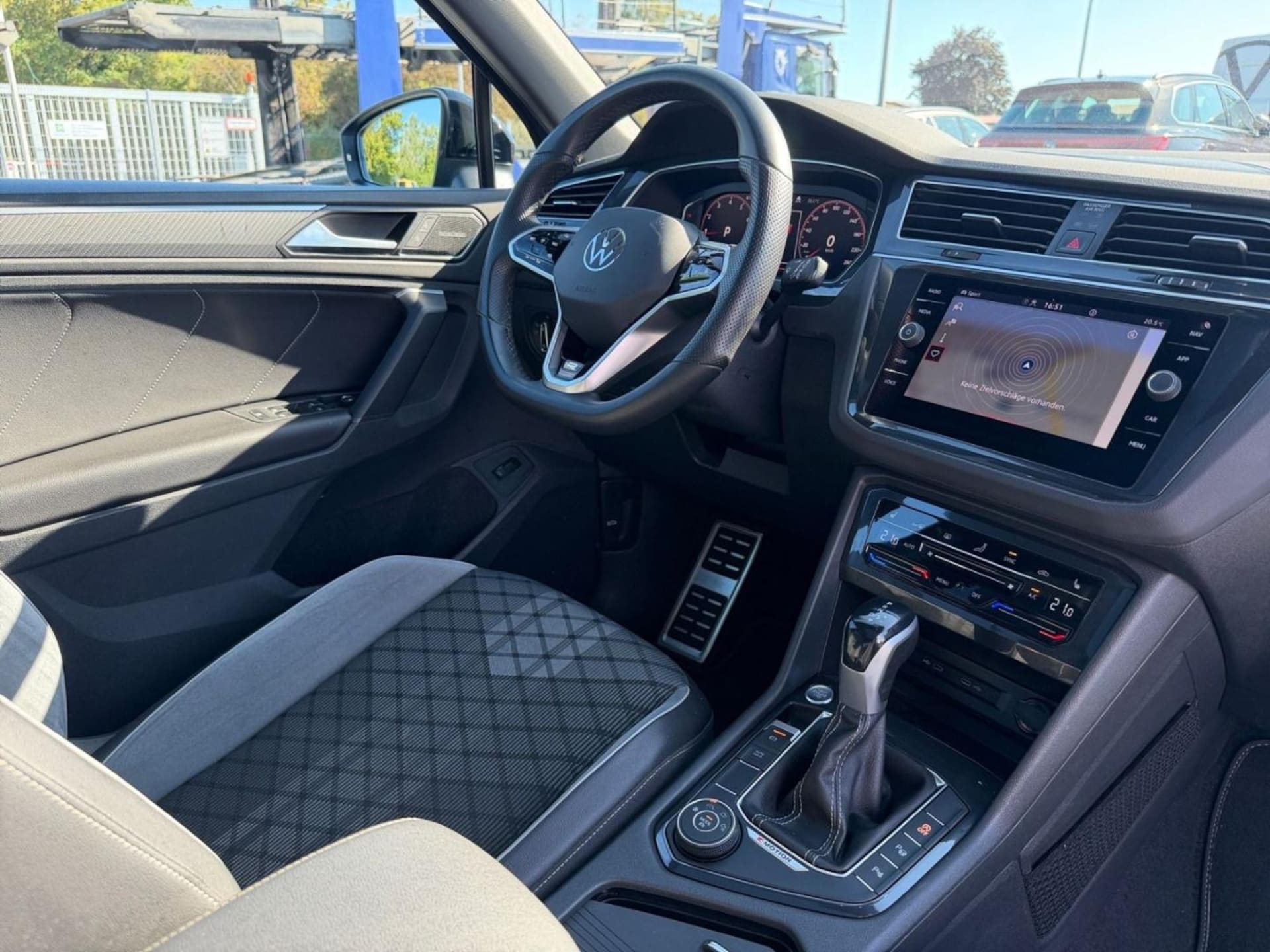 Volkswagen Tiguan R-Line