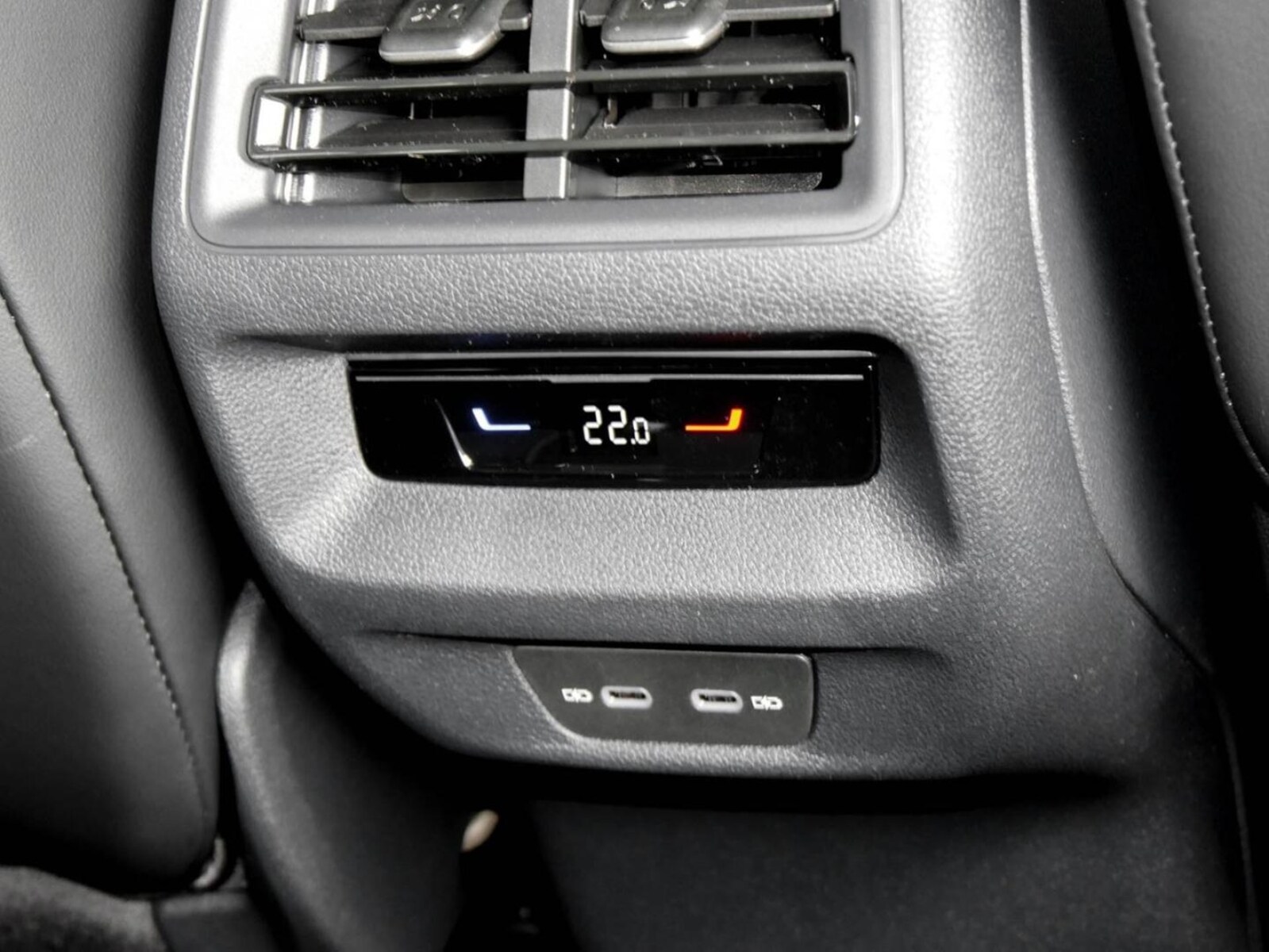 Volkswagen Tiguan – Bild 12