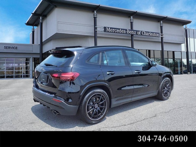2025 Mercedes-Benz