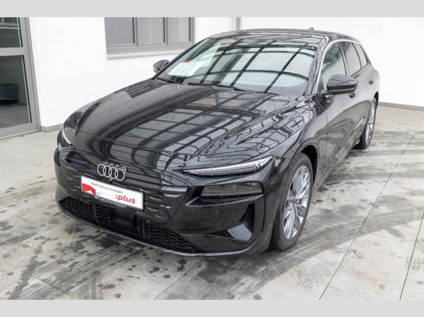 Bild über Audi A6 Avant e-tron e-tron quattro - für weitere Informationen kontaktieren Sie den Audi Partner