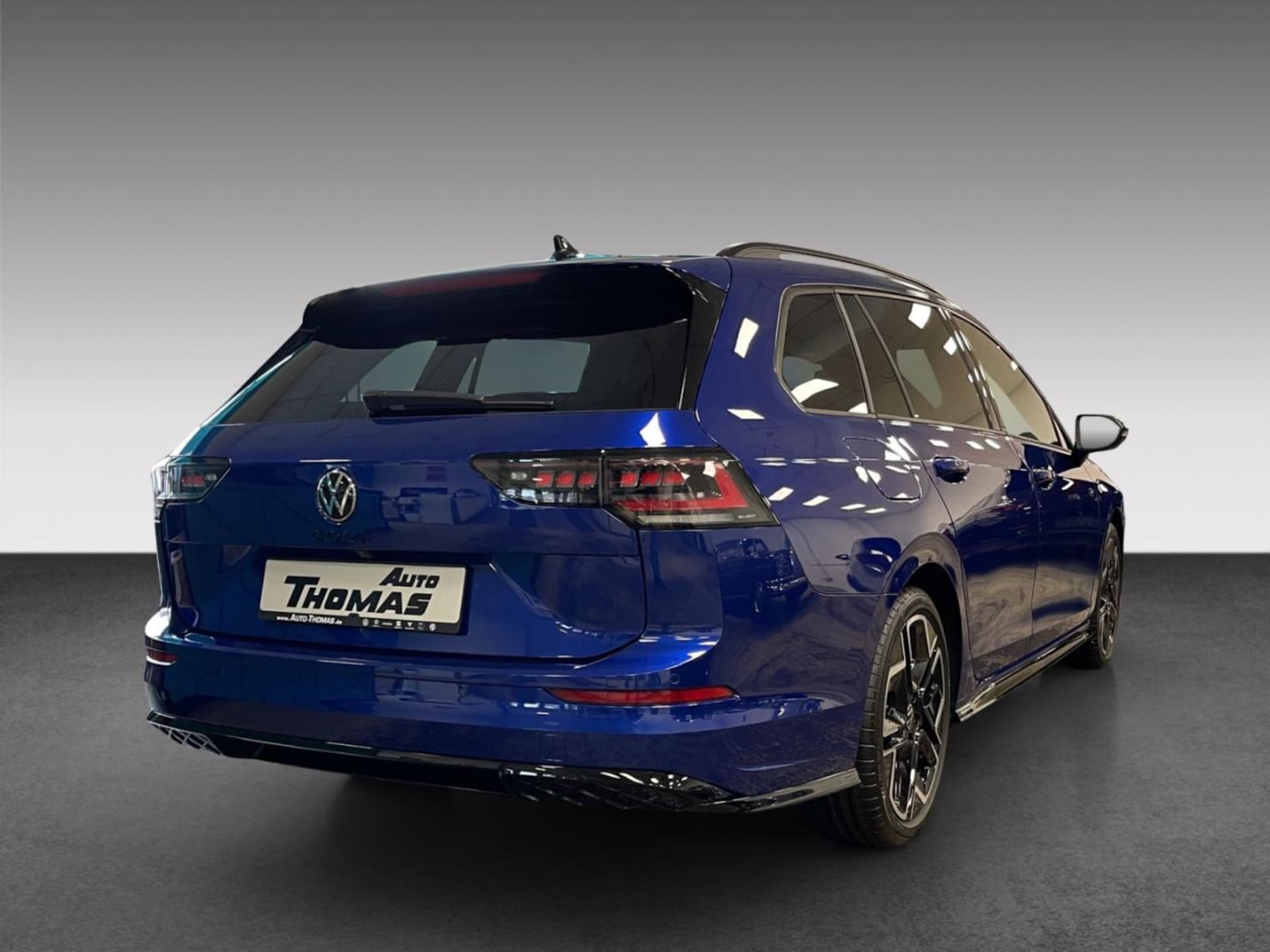 Volkswagen Golf Variant R-Line