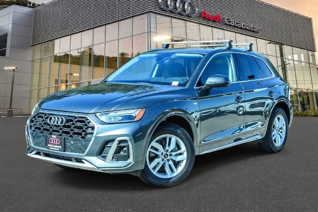 Photo of 2023 Audi Q5