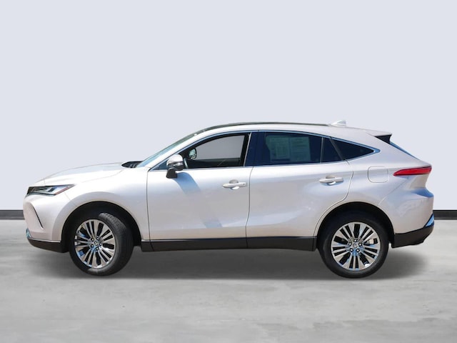 2022 Toyota Venza