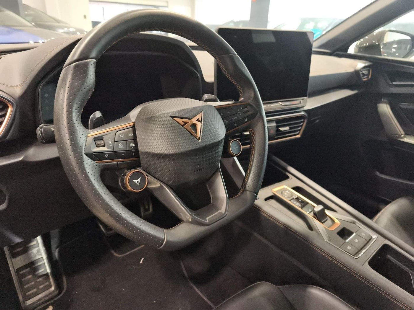 CUPRA Leon Sportstourer 1.5 TSI e-Hybrid VZ DSG 200 kW (272 CV) — photo 14