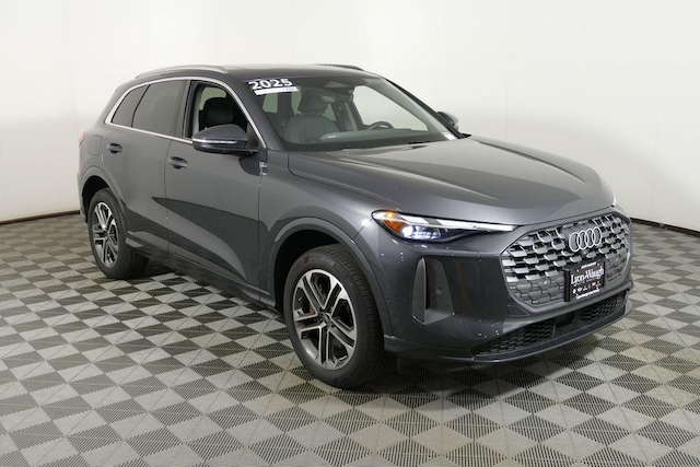 Photo of 2025 Audi Q5