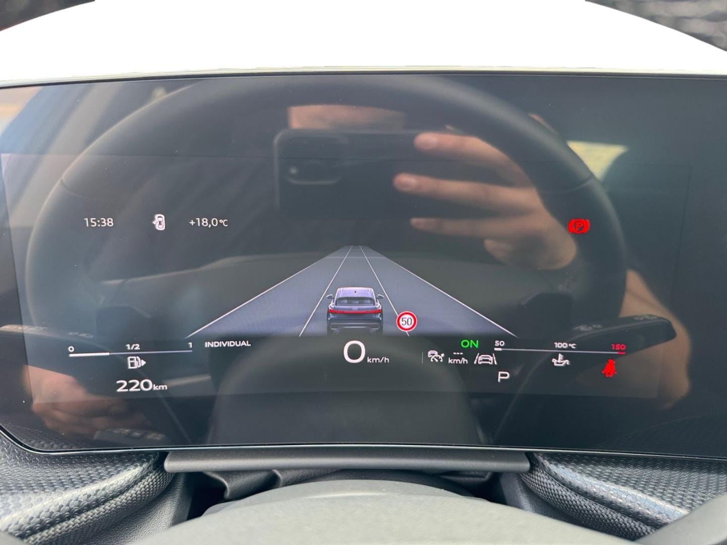 Bild über Audi Q5 Sportback TDI quattro 150 kW S tronic - für weitere Informationen kontaktieren Sie den Audi Partner