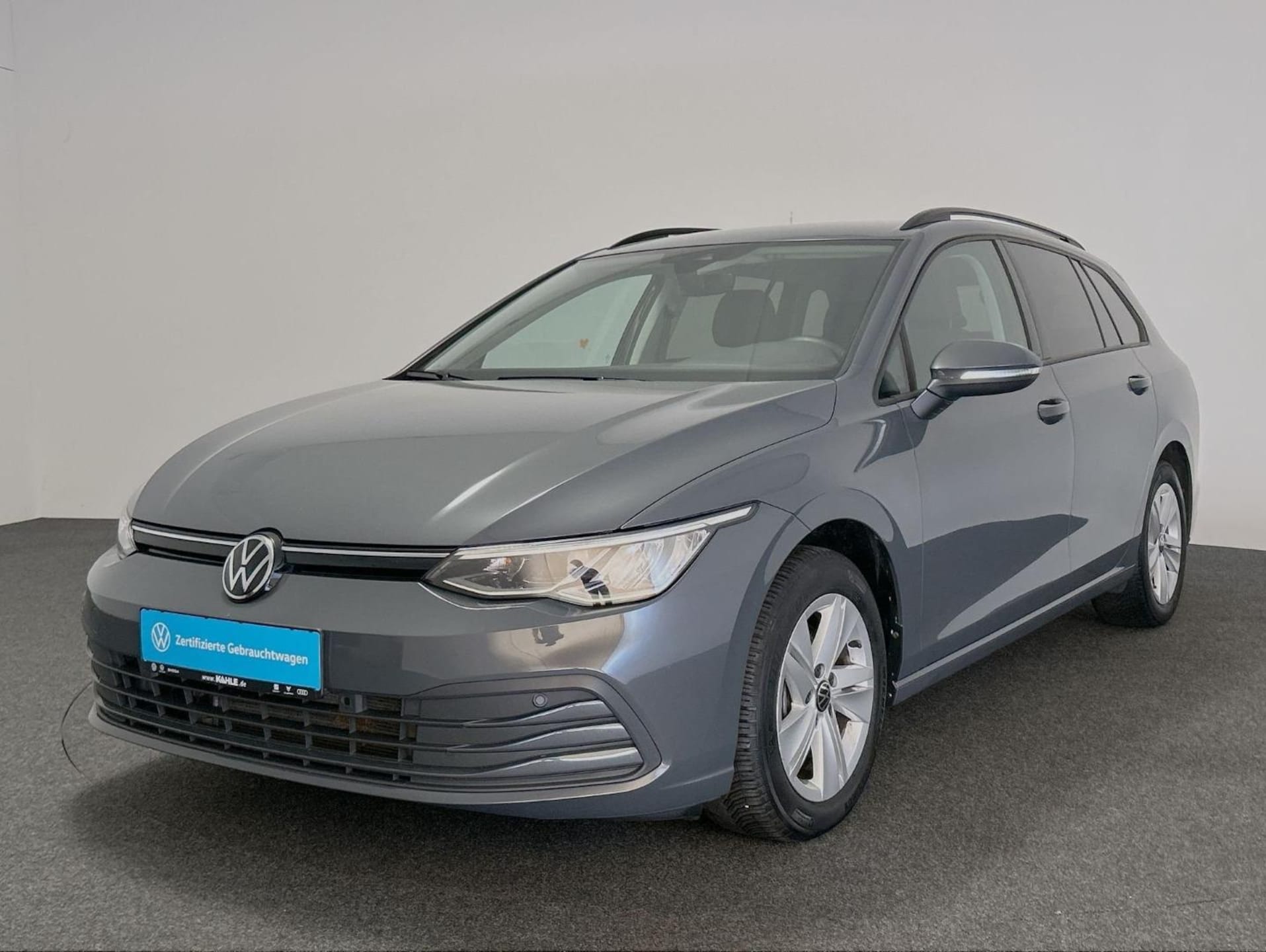Volkswagen Golf Variant Life