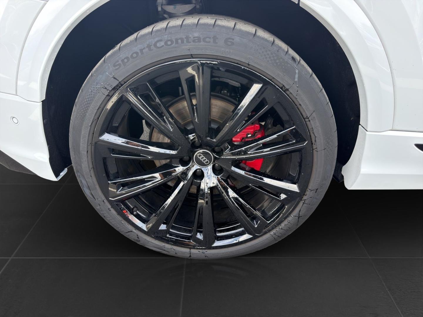 Bild über Audi Q8 SUV TFSI e S line business TFSI e quattro 290 kW tiptronic - für weitere Informationen kontaktieren Sie den Audi Partner