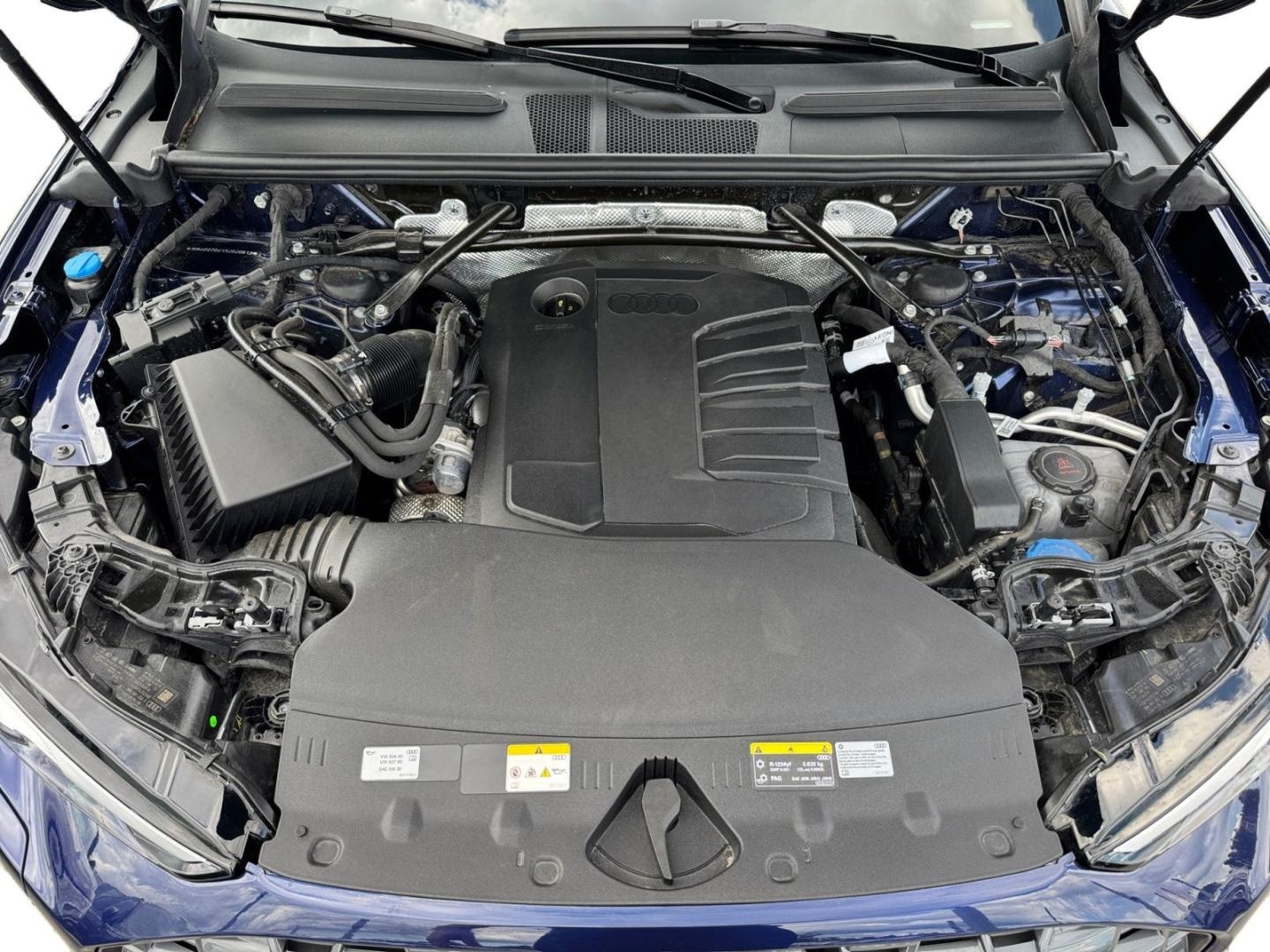 Bild über Audi Q5 Sportback TDI quattro 150 kW S tronic - für weitere Informationen kontaktieren Sie den Audi Partner
