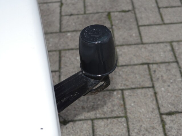 Volkswagen T6.1 Caravelle larger