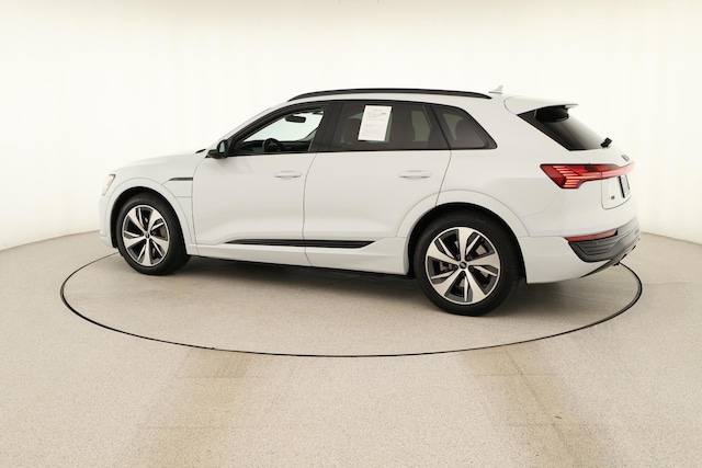 2024 Audi Q8 e-tron