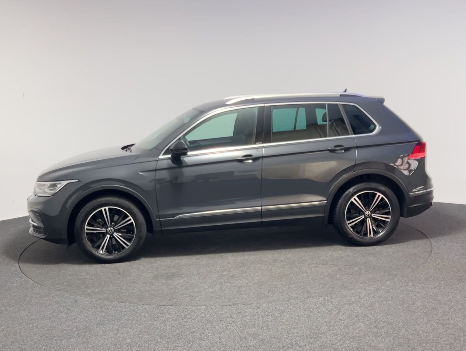 Volkswagen Tiguan – Bild 4