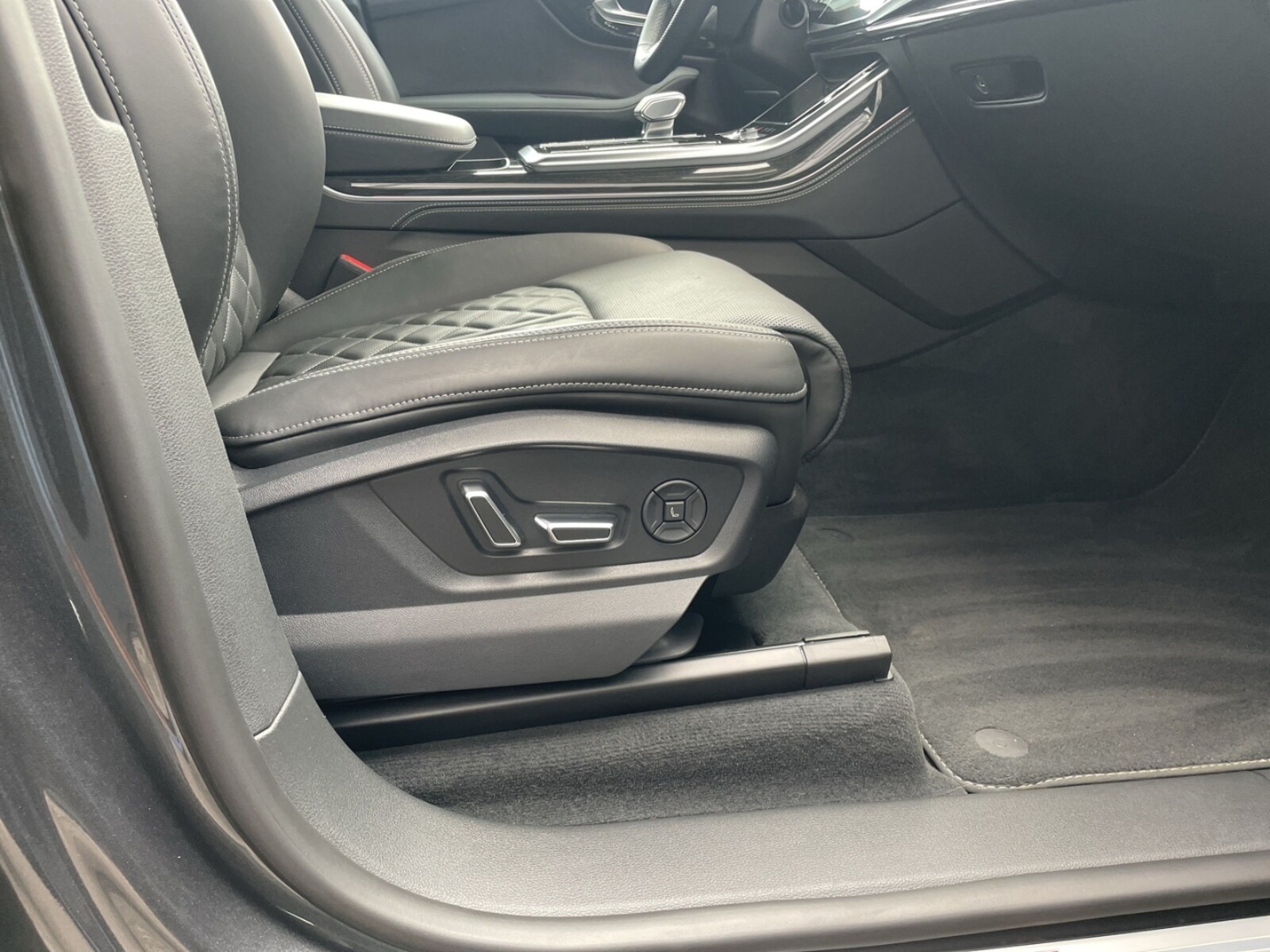 Audi Q8 – Bild 7