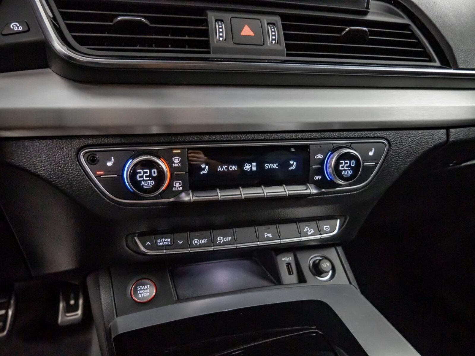 Audi SQ5 – Bild 17