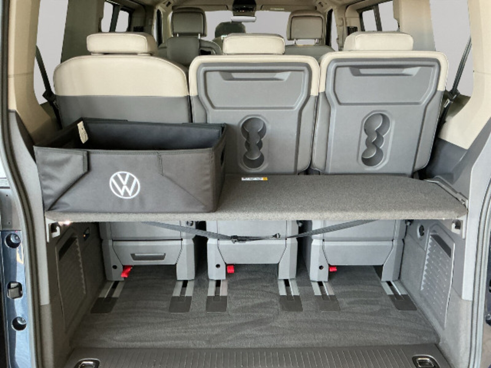 Volkswagen Multivan – Bild 18