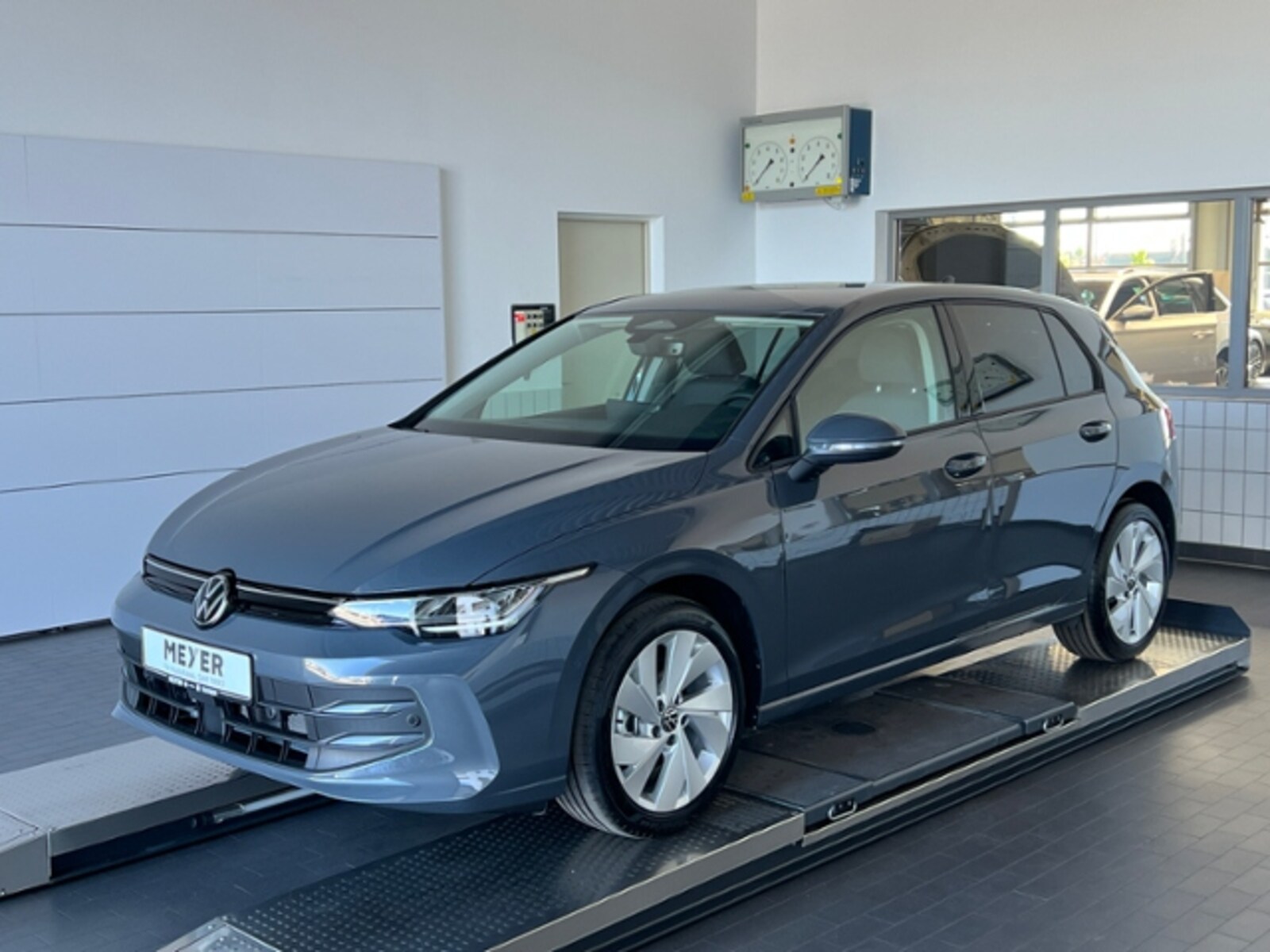 Volkswagen Golf – Bild 2