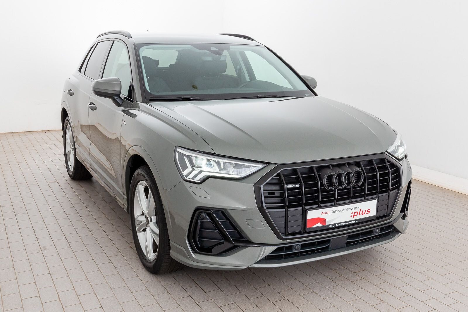 Image about Audi Q3 35 TDI quattro S tronic