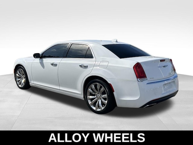 2018 Chrysler 300