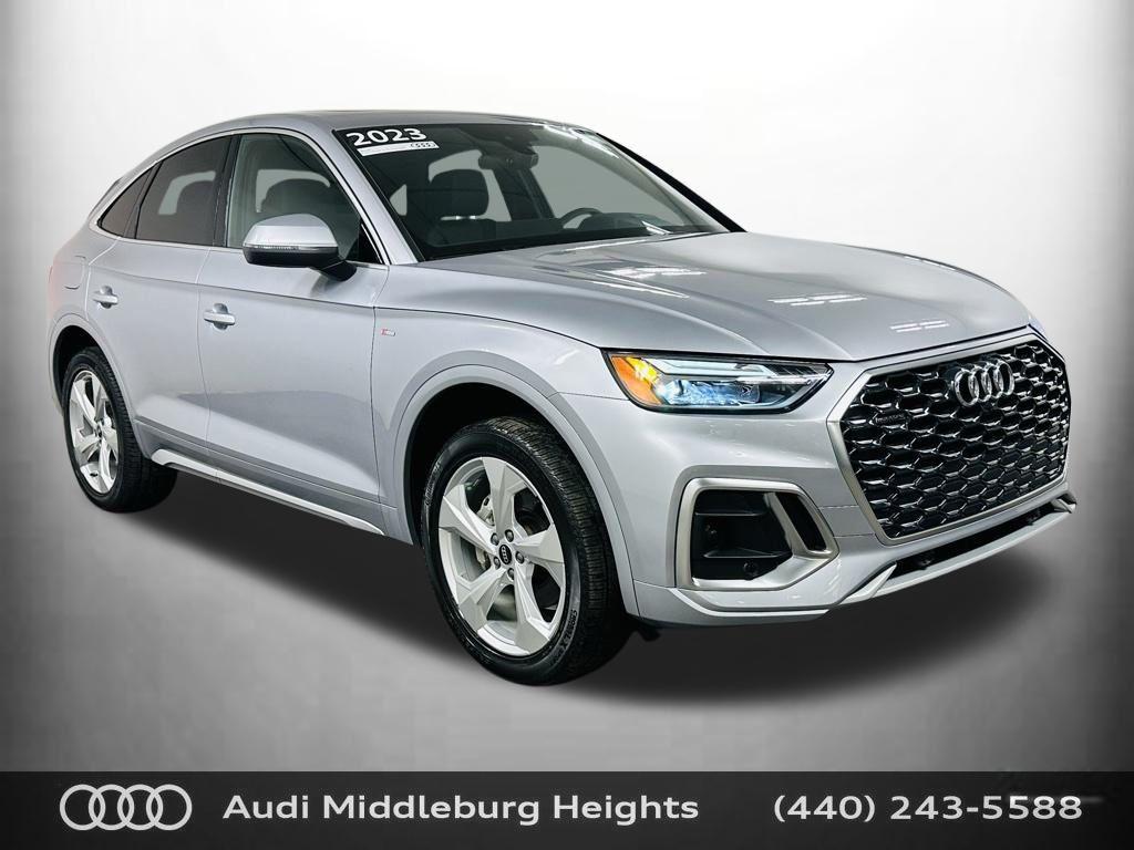 2023 Audi Q5 Sportback 45 Premium Plus's photo