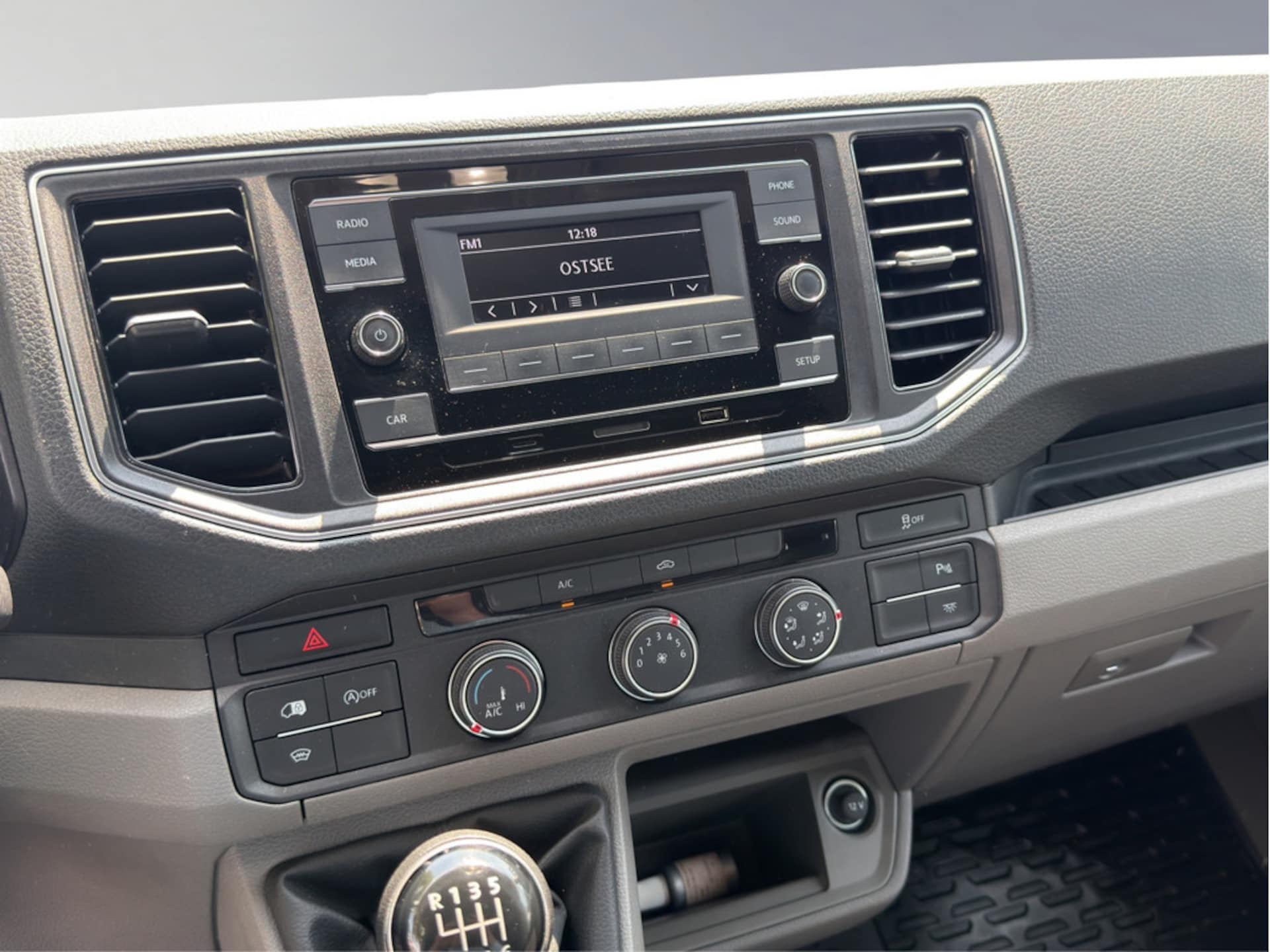 Volkswagen Crafter Kasten mittlerer Radstand
