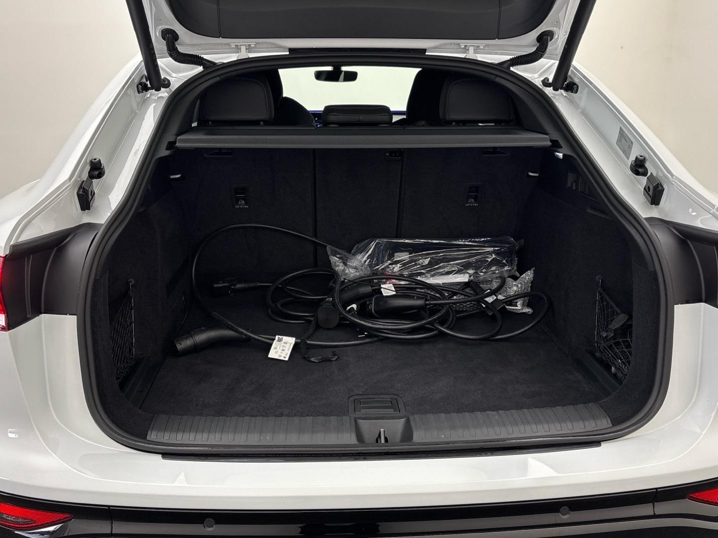 Bild über Audi Q6 Sportback e-tron e-tron quattro - für weitere Informationen kontaktieren Sie den Audi Partner
