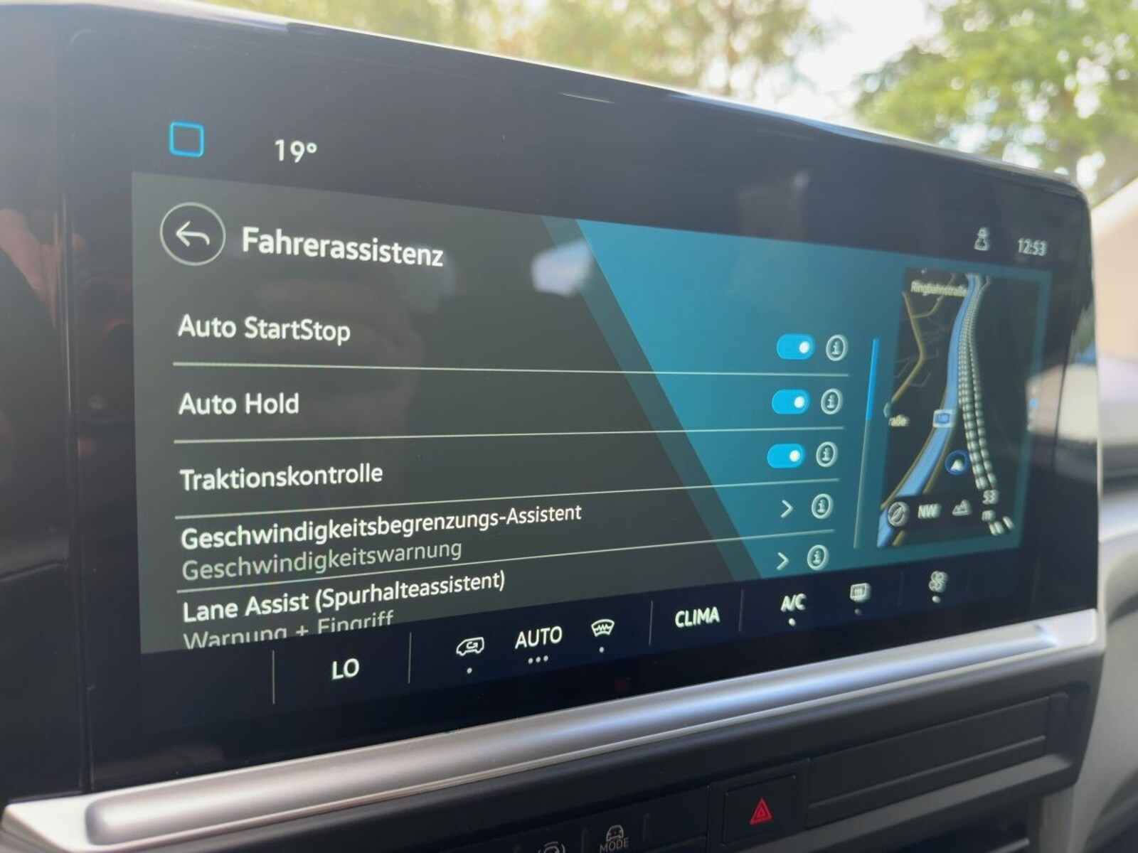 Volkswagen Caravelle – Bild 13