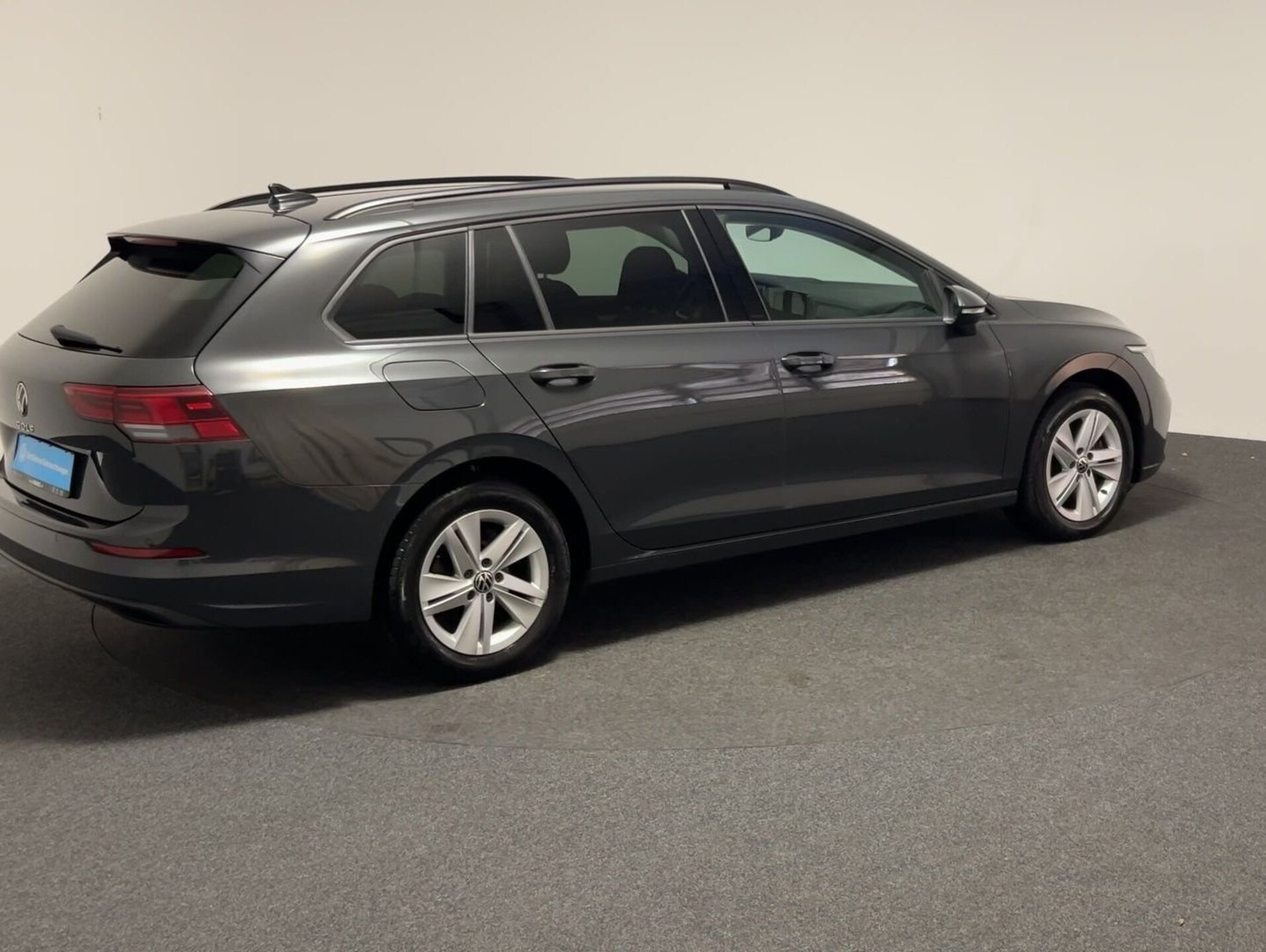 Volkswagen Golf Variant Life