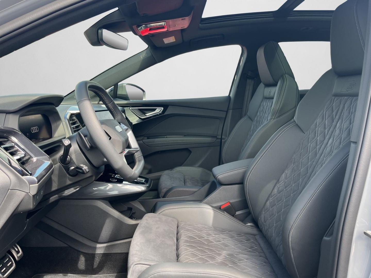 Image about Audi Q4 e-tron 45 e-tron quattro