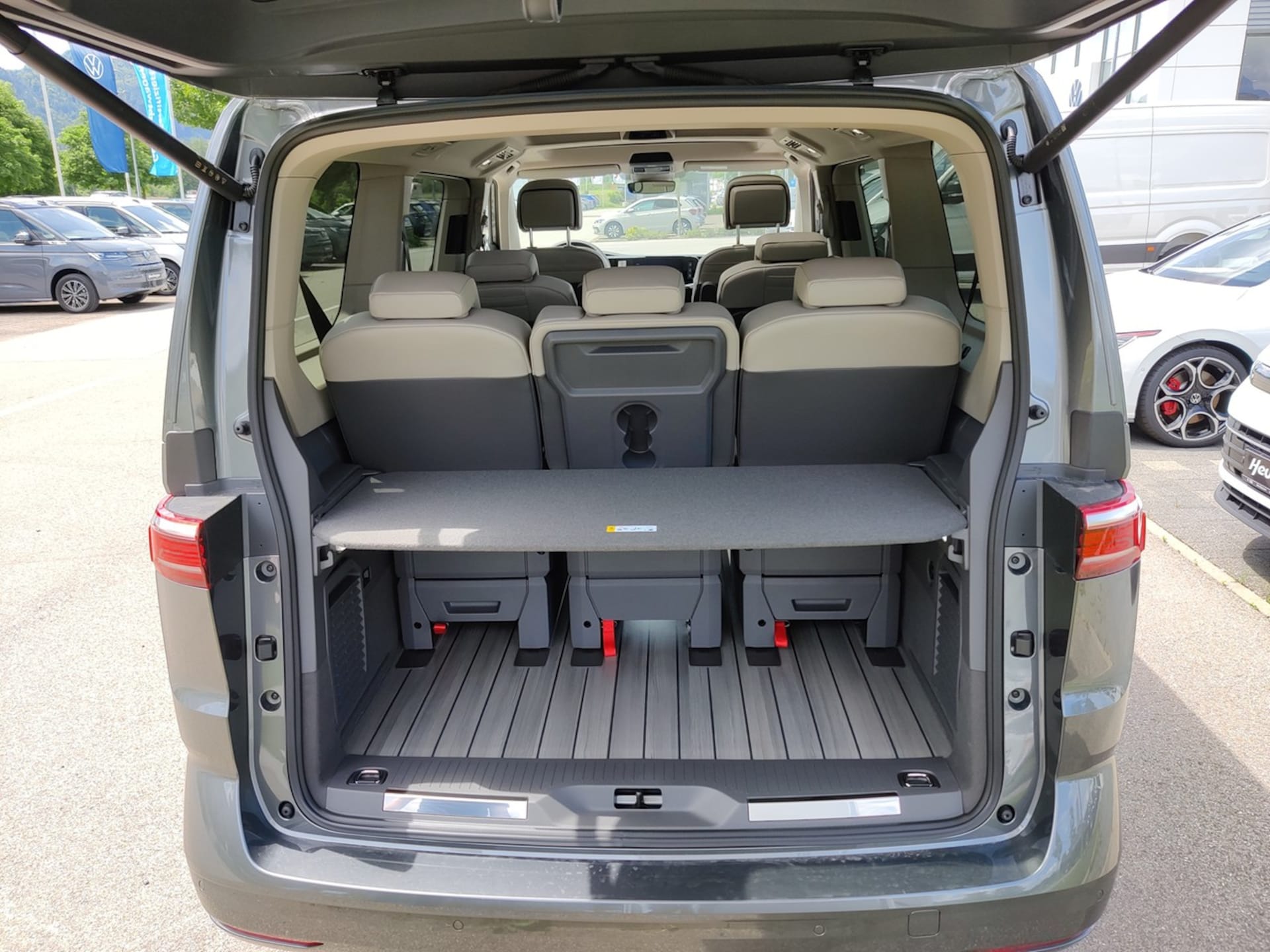 Volkswagen Multivan Langversion Style