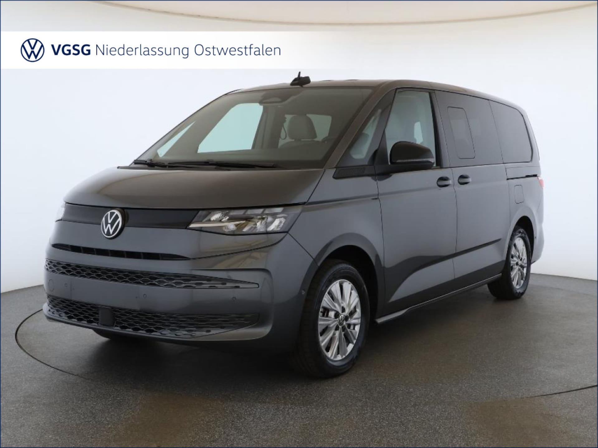 Volkswagen Multivan Langversion Basis-Modell