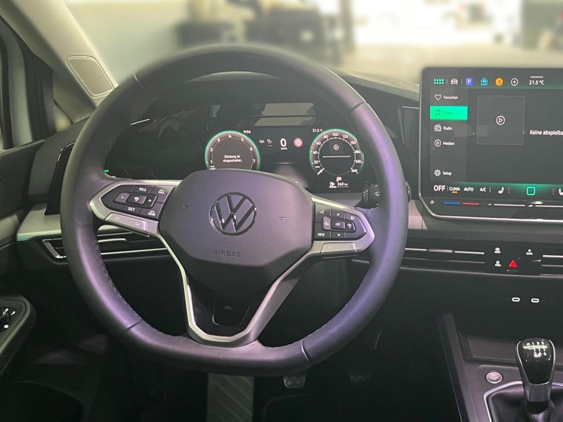 Volkswagen Golf Life