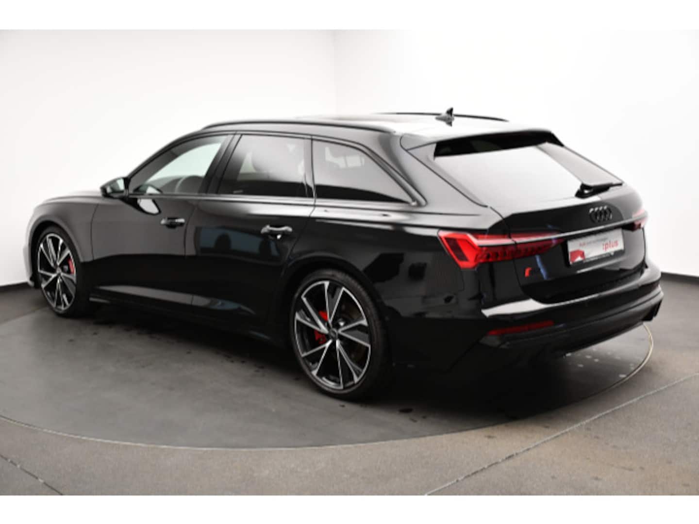 Bild über Audi S6 Avant TDI quattro tiptronic - für weitere Informationen kontaktieren Sie den Audi Partner