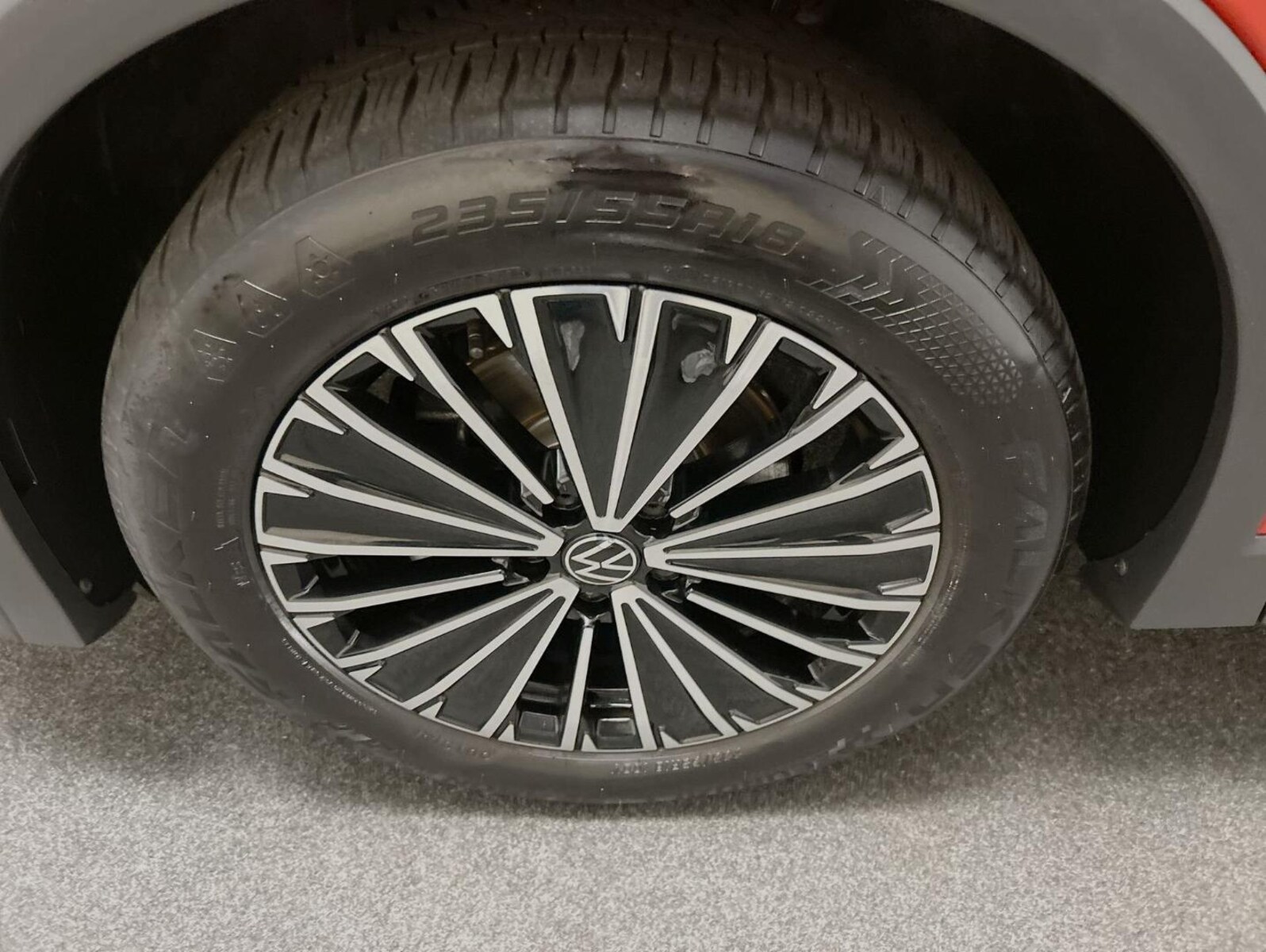 Volkswagen Tiguan – Bild 16