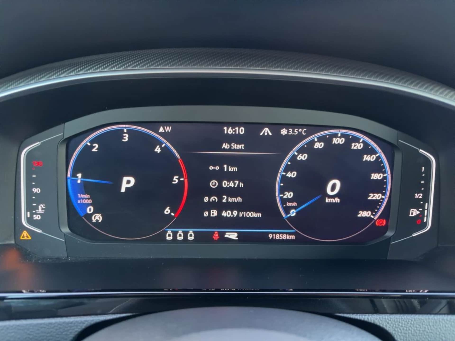 Volkswagen Arteon R-Line