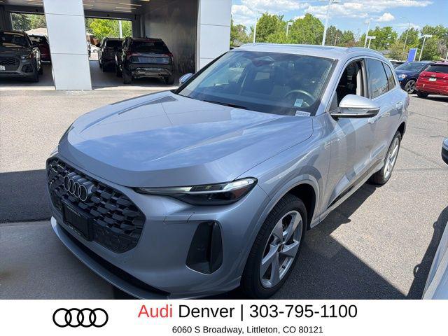 2025 Audi Q5 40 Premium Plus's photo