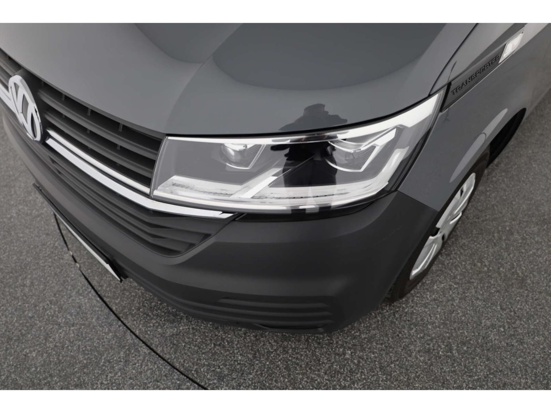 Volkswagen T6.1 Transporter Kombi langer Radstand