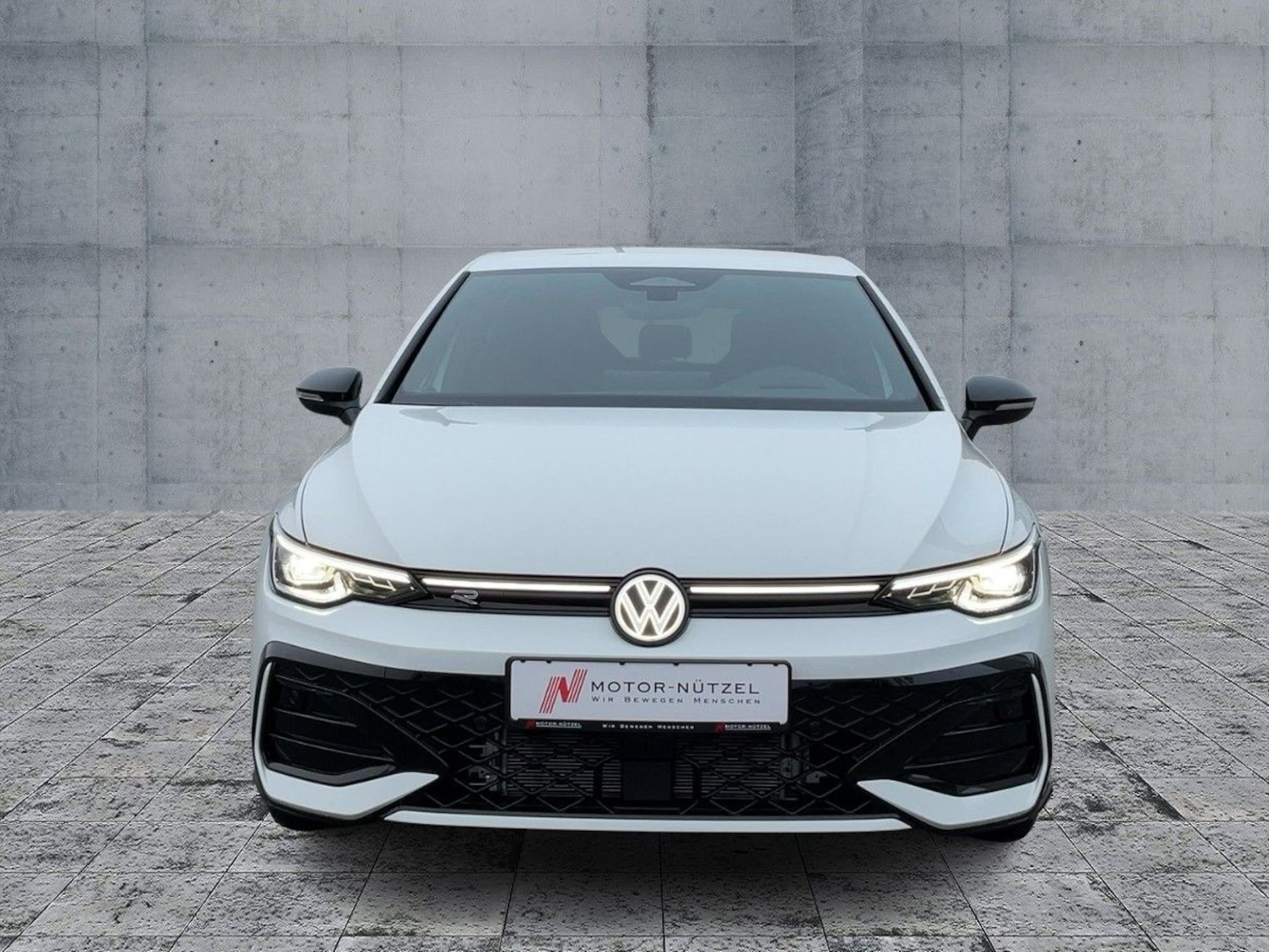 Volkswagen Golf R-Line