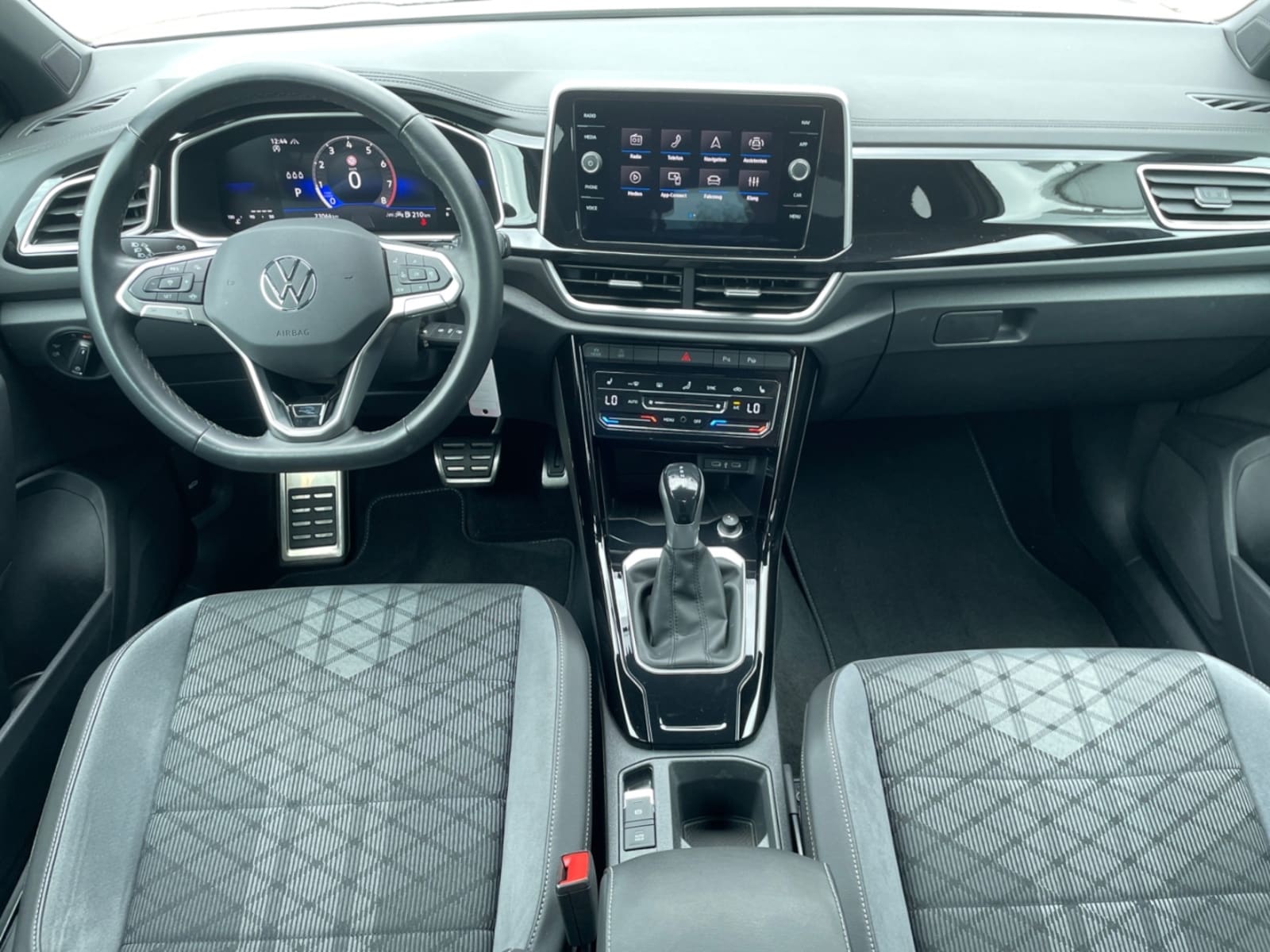 Volkswagen T-Roc – Bild 10