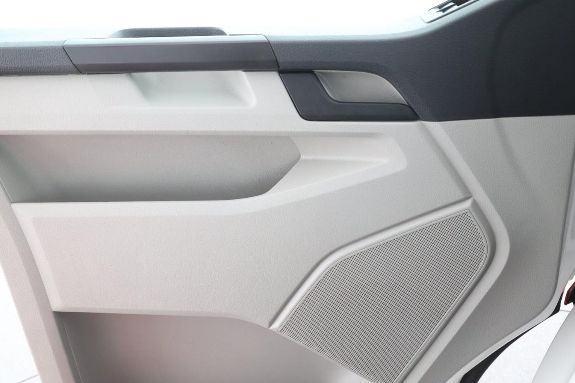 Volkswagen T6 Caravelle Trendline