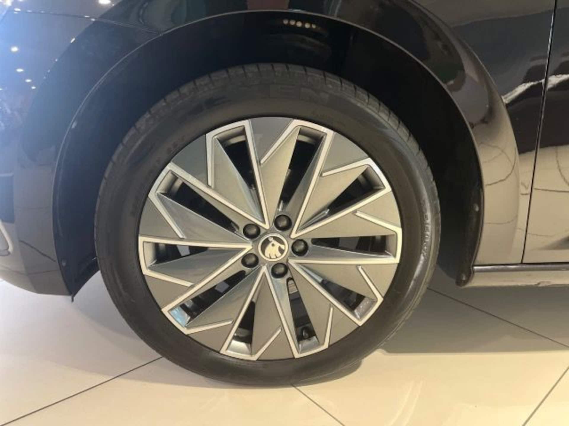 Skoda Scala Tour