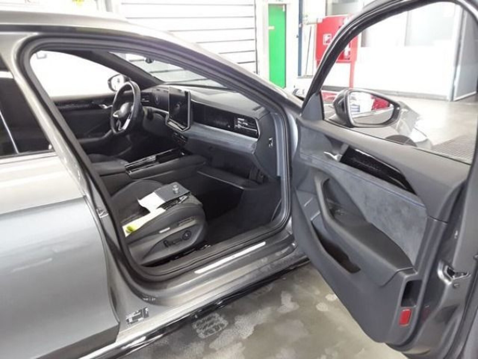 Volkswagen Passat – Bild 4